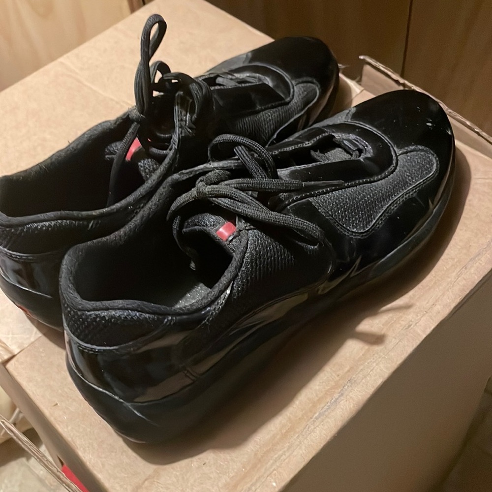 Mens Prada sneakers like new